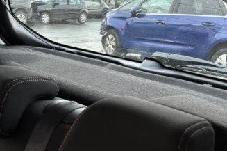 Poignee porte arriere droit PEUGEOT 208 1