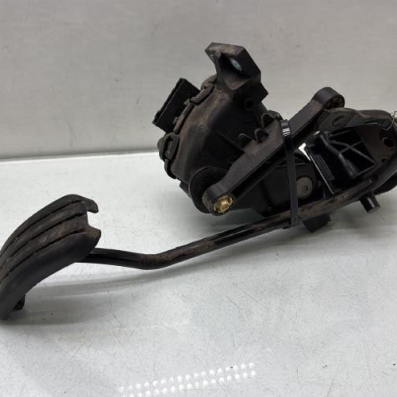 Pedale d'accelerateur RENAULT CLIO 2 Photo n°1