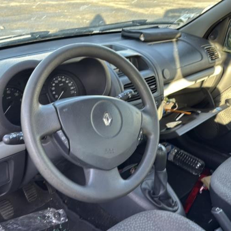 Ceinture arriere gauche RENAULT CLIO 2 CAMPUS Photo n°15