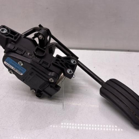 Pedale d'accelerateur RENAULT CLIO 2 CAMPUS Photo n°1