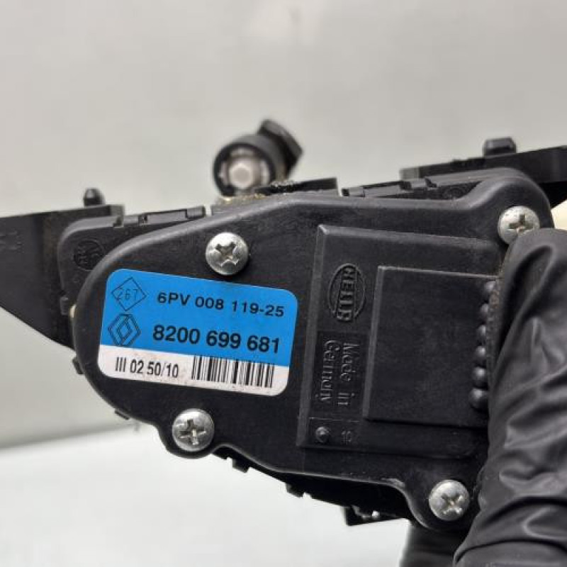 Pedale d'accelerateur RENAULT CLIO 2 CAMPUS Photo n°4