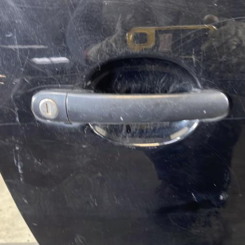 Porte avant droit VOLKSWAGEN POLO 4 Photo n°2