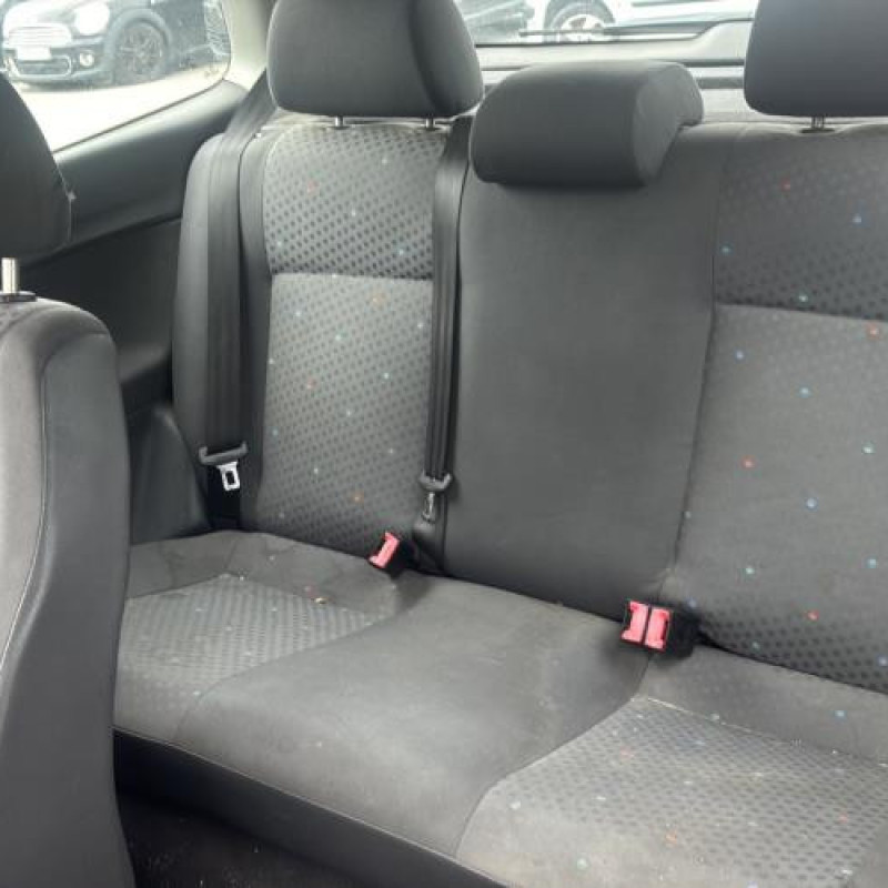 Porte avant droit VOLKSWAGEN POLO 4 Photo n°19