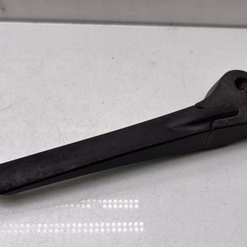 Bras essuie glace arriere RENAULT SCENIC 2 Photo n°1