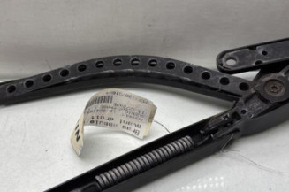 Bras essuie glace avant droit RENAULT SCENIC 2