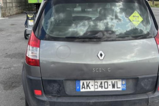 Attache ceinture arriere droit RENAULT SCENIC 2