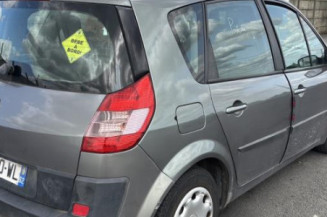 Moteur essuie glace avant RENAULT SCENIC 2