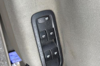 Moteur essuie glace avant RENAULT SCENIC 2