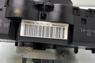 Com (Bloc Contacteur Tournant+Commodo Essuie Glace+Commodo Phare) CITROEN C2