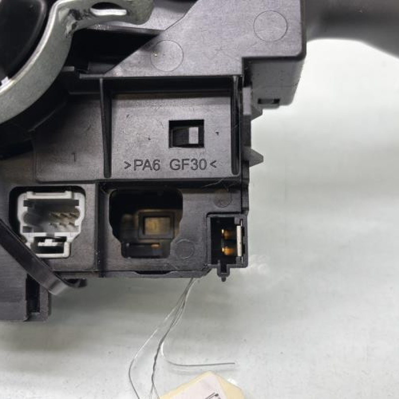 Com (Bloc Contacteur Tournant+Commodo Essuie Glace+Commodo Phare) CITROEN C2 Photo n°9