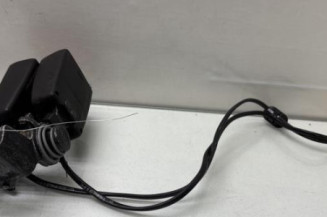 Attache ceinture arriere droit PEUGEOT 308 2