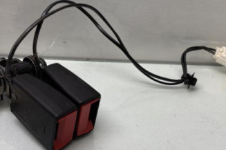 Attache ceinture arriere droit PEUGEOT 308 2