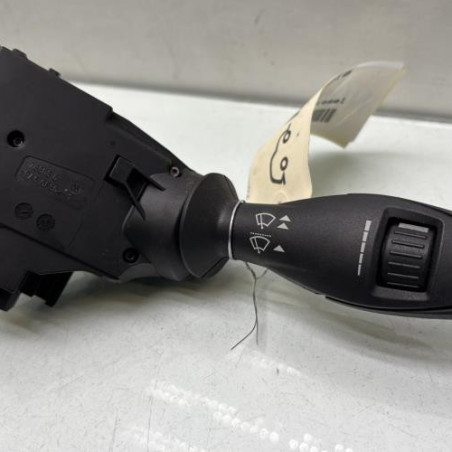 Commodo d'essuie glaces FORD FIESTA 6