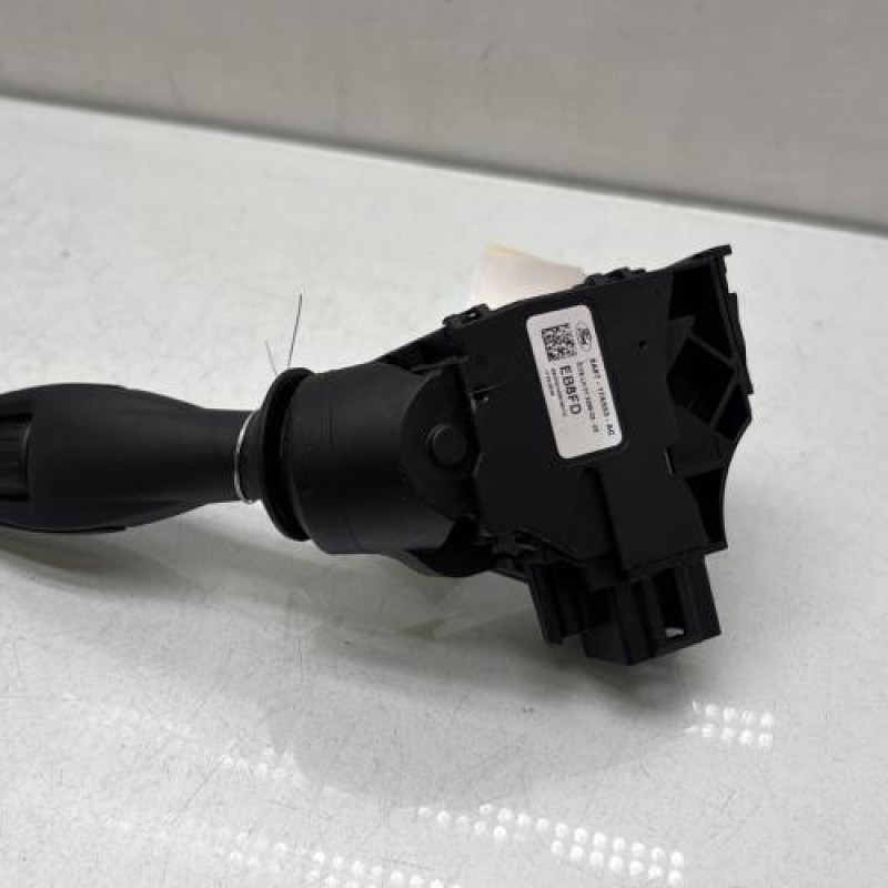 Commodo d'essuie glaces FORD FIESTA 6 Photo n°4