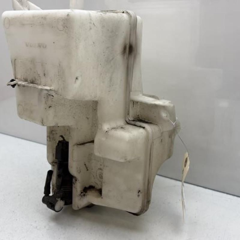 Vase de lave glace VOLVO V 40 2 Photo n°4