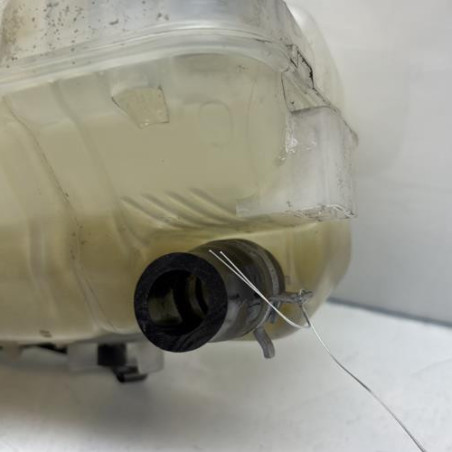 Vase d'expansion VOLVO V 40 2