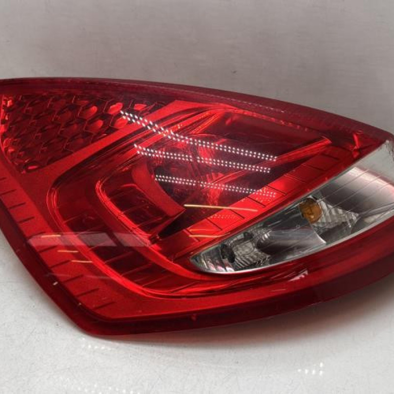 Feu arriere principal gauche (feux) FORD FIESTA 6 Photo n°1