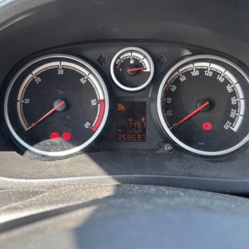 Cremaillere assistee OPEL CORSA D Photo n°18