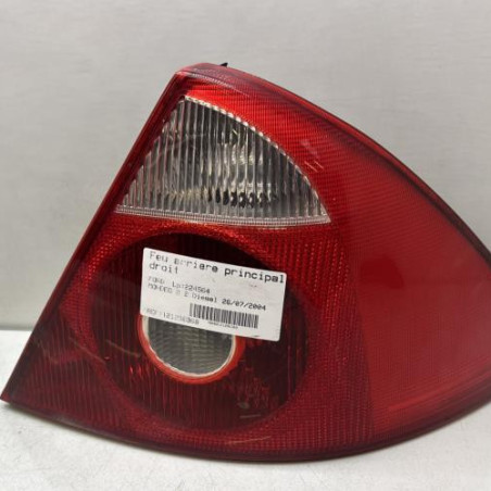 Feu arriere principal droit (feux) FORD MONDEO 2 Photo n°1