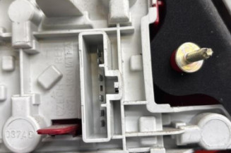 Feu arriere principal droit (feux) FORD MONDEO 2