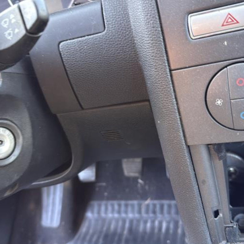 Feu arriere principal droit (feux) FORD MONDEO 2 Photo n°17