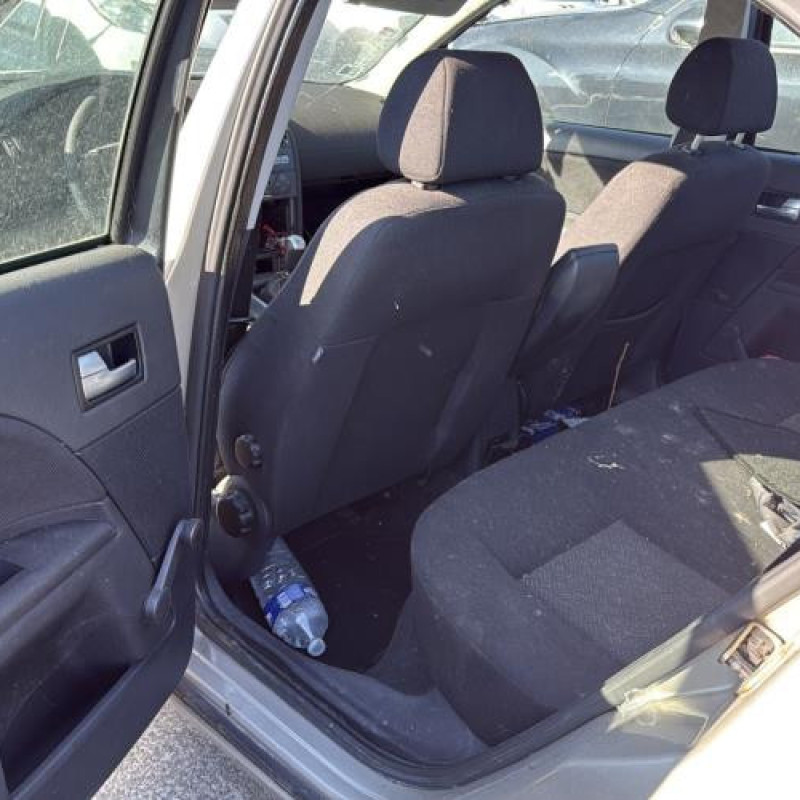 Feu arriere principal gauche (feux) FORD MONDEO 2 Photo n°9