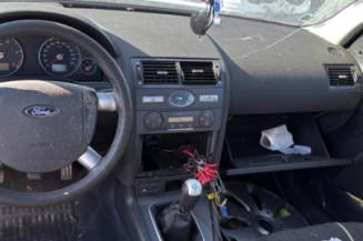 Feu arriere principal gauche (feux) FORD MONDEO 2