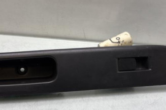 Interrupteur de leve vitre avant droit SUZUKI SWIFT 3 Photo n°1