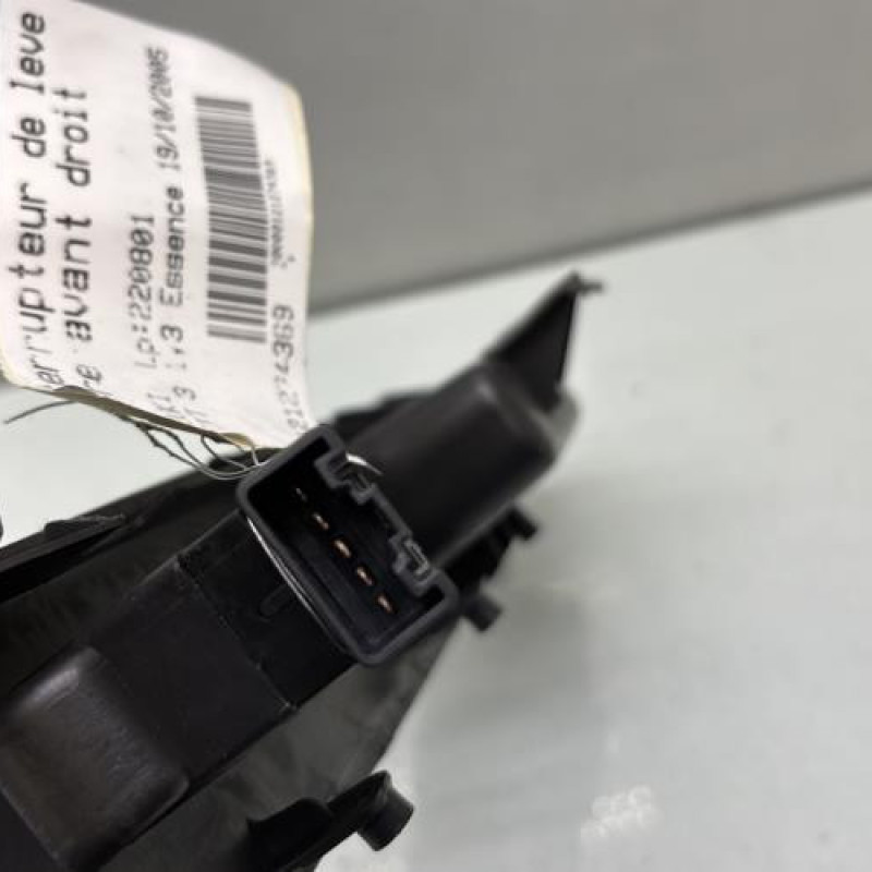 Interrupteur de leve vitre avant droit SUZUKI SWIFT 3 Photo n°3