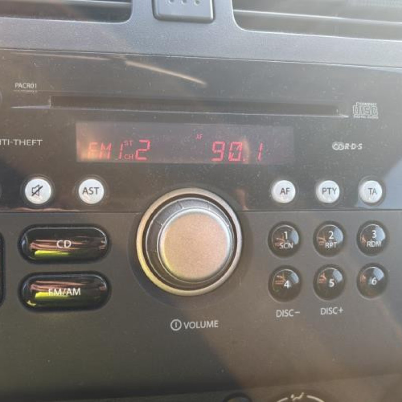 Interrupteur de leve vitre avant droit SUZUKI SWIFT 3 Photo n°20