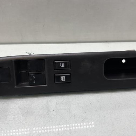 Interrupteur de leve vitre avant gauche SUZUKI SWIFT 3 Photo n°1