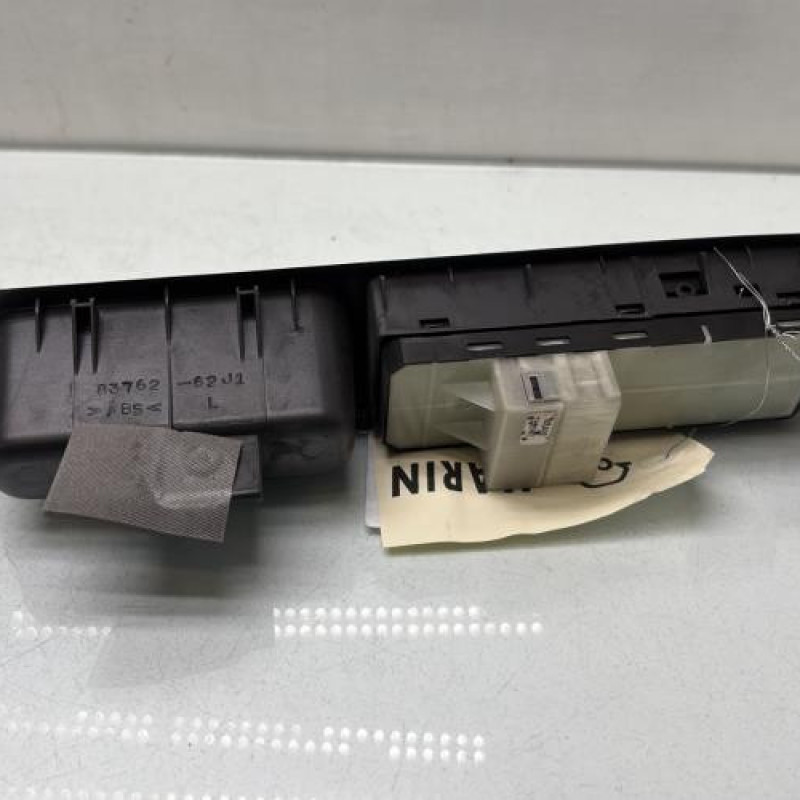 Interrupteur de leve vitre avant gauche SUZUKI SWIFT 3 Photo n°2