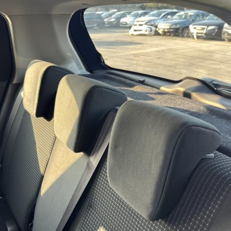 Interrupteur de leve vitre avant gauche SUZUKI SWIFT 3 Photo n°14