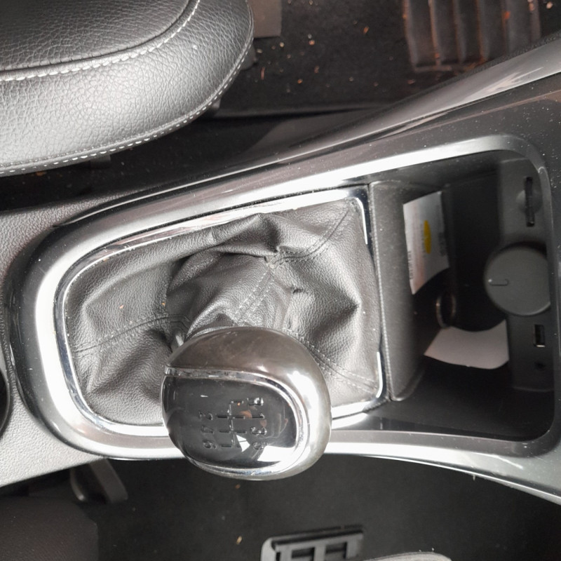 OPEL ASTRA J SPORTS TOURER PHASE 2 BREAK 1.7 CDTI - 16V TURBO Photo n°8