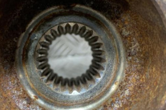 Pivot de moyeu avant gauche RENAULT MEGANE 4