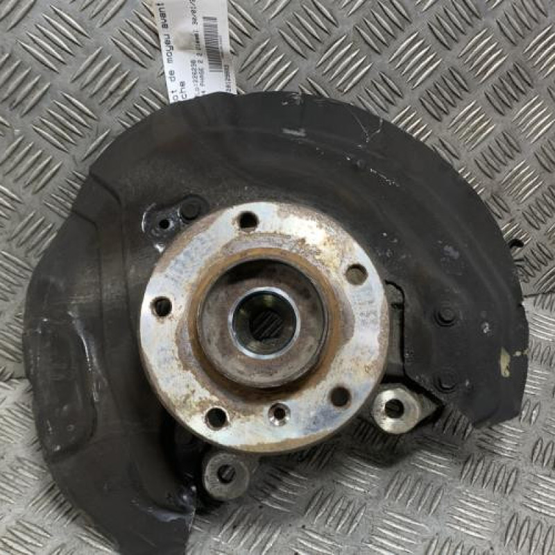 Pivot de moyeu avant gauche BMW X1 E84 Photo n°1