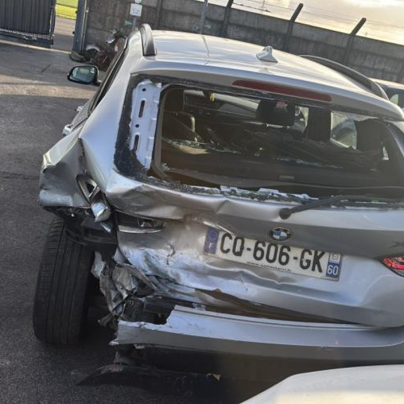 Pivot de moyeu avant gauche BMW X1 E84 Photo n°8