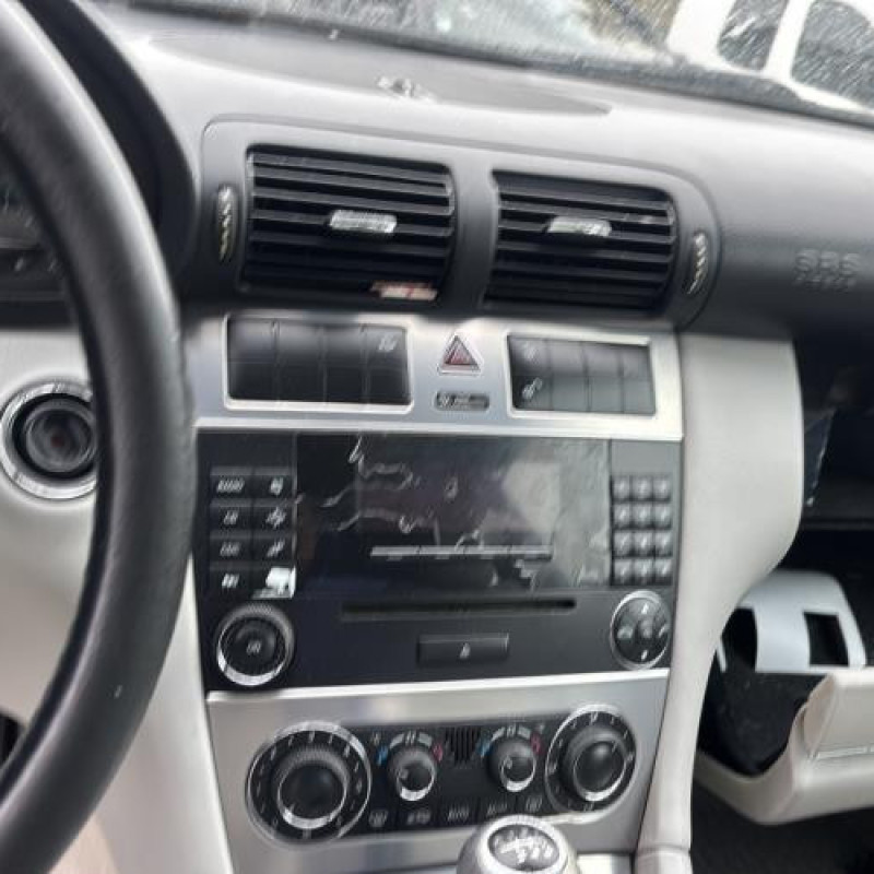 Pivot de moyeu avant droit MERCEDES CLASSE C 203 COUPE SPORT Photo n°20