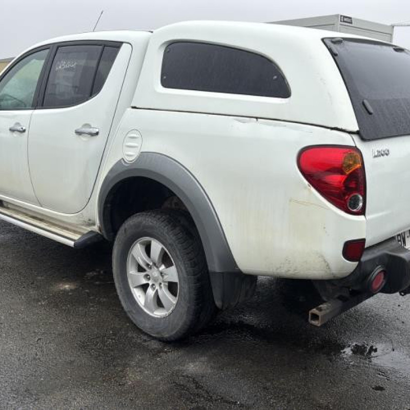 Pulseur d'air MITSUBISHI L 200 3 Photo n°11