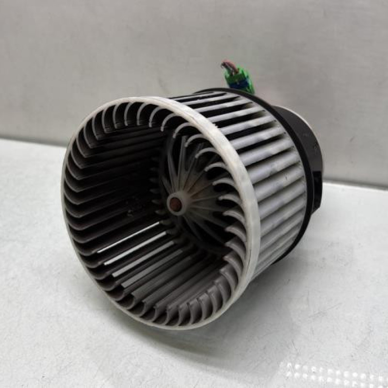 Pulseur d'air PEUGEOT 308 2 Photo n°2