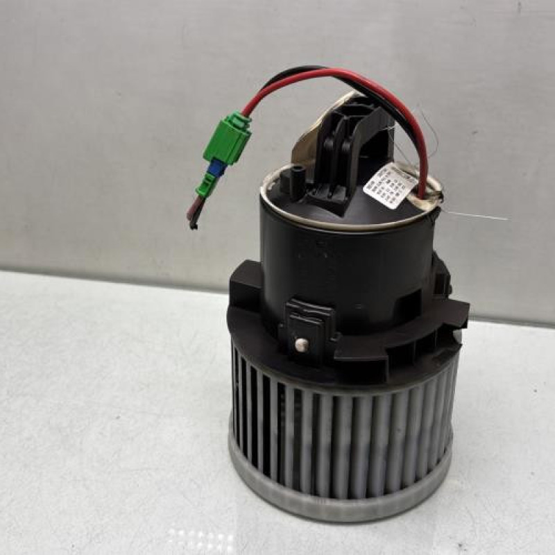 Pulseur d'air PEUGEOT 308 2 Photo n°3