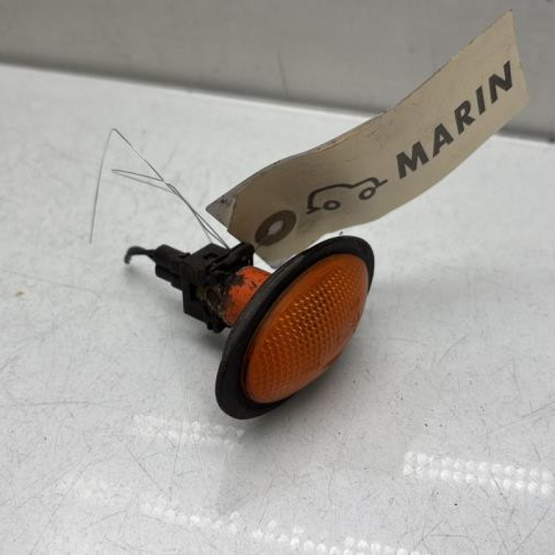 Repetiteur clignotant avant droit  (Feux) FORD FIESTA 4 Photo n°2