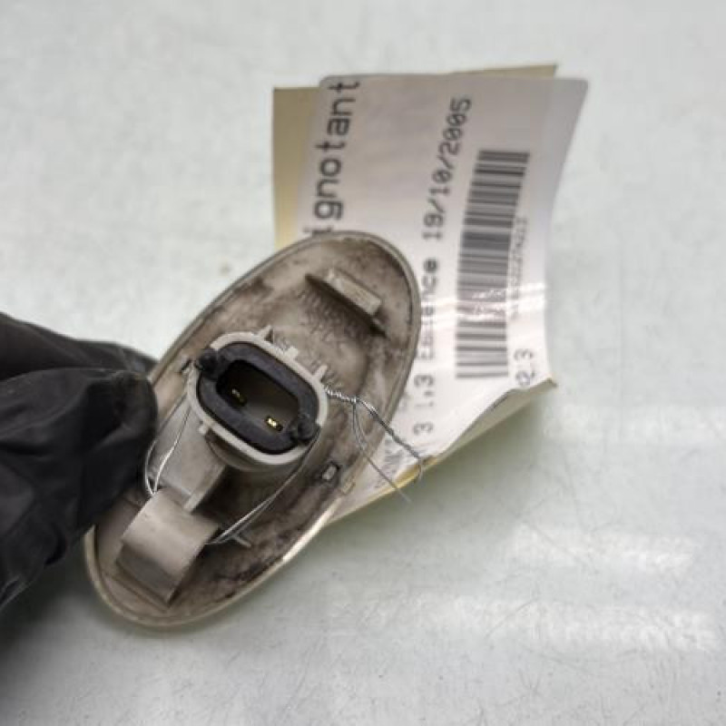 Repetiteur clignotant avant gauche (Feux) SUZUKI SWIFT 3 Photo n°3