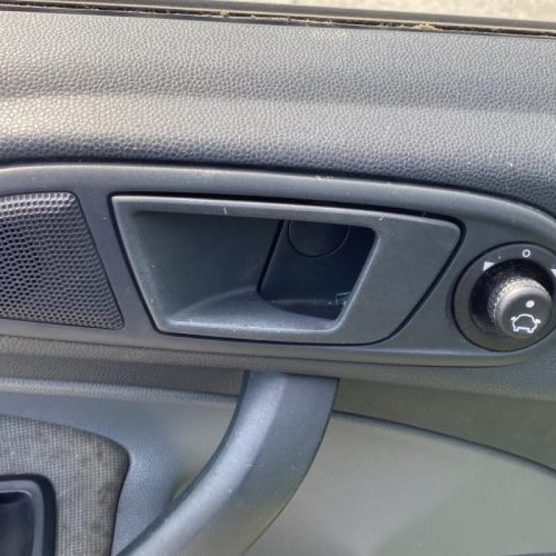 Retroviseur droit FORD FIESTA 6 Photo n°15