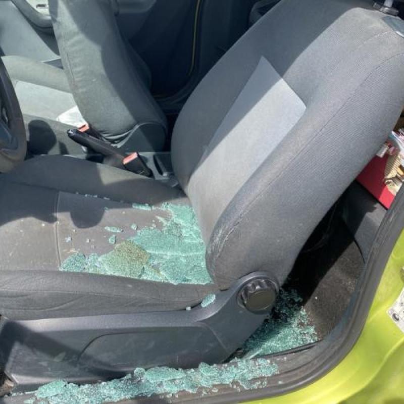 Retroviseur droit FORD FIESTA 6 Photo n°17