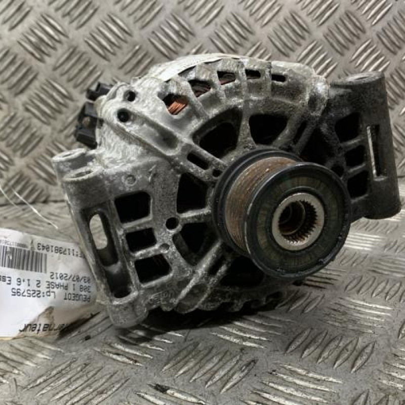Alternateur PEUGEOT 308 1 Photo n°3
