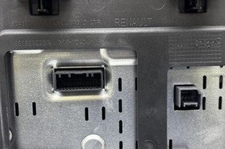 Ecran GPS RENAULT MEGANE 4