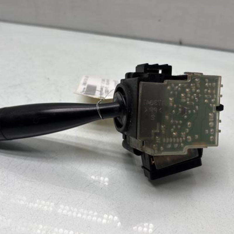 Commodo d'essuie glaces DAIHATSU CUORE 2 Photo n°2