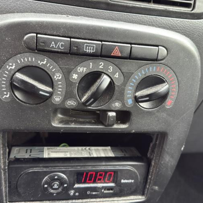 Commodo d'essuie glaces DAIHATSU CUORE 2 Photo n°18