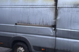 Baguette d'aile arrière gauche PEUGEOT BOXER 3